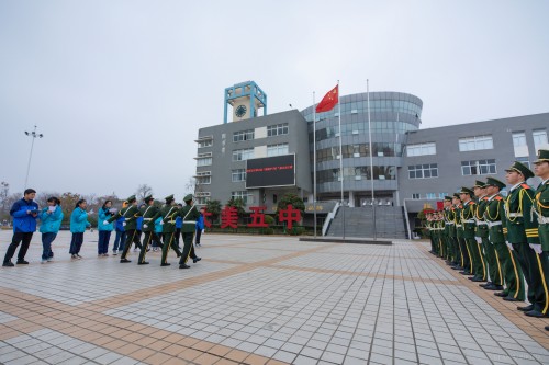 201912【夯實(shí)基礎(chǔ) 練就功夫——阜陽五中第七屆國旗護(hù)衛(wèi)隊(duì)基本功大賽圓滿成功】潁州晚報(bào) 阜陽日?qǐng)?bào) 阜陽發(fā)布 特約攝影記者 凡偉 18844908911 (2)_conew1.jpg