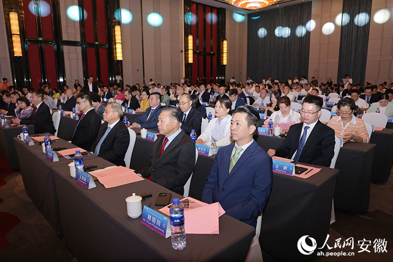 會(huì)場內(nèi)。人民網(wǎng)記者 王曉飛攝.jpg